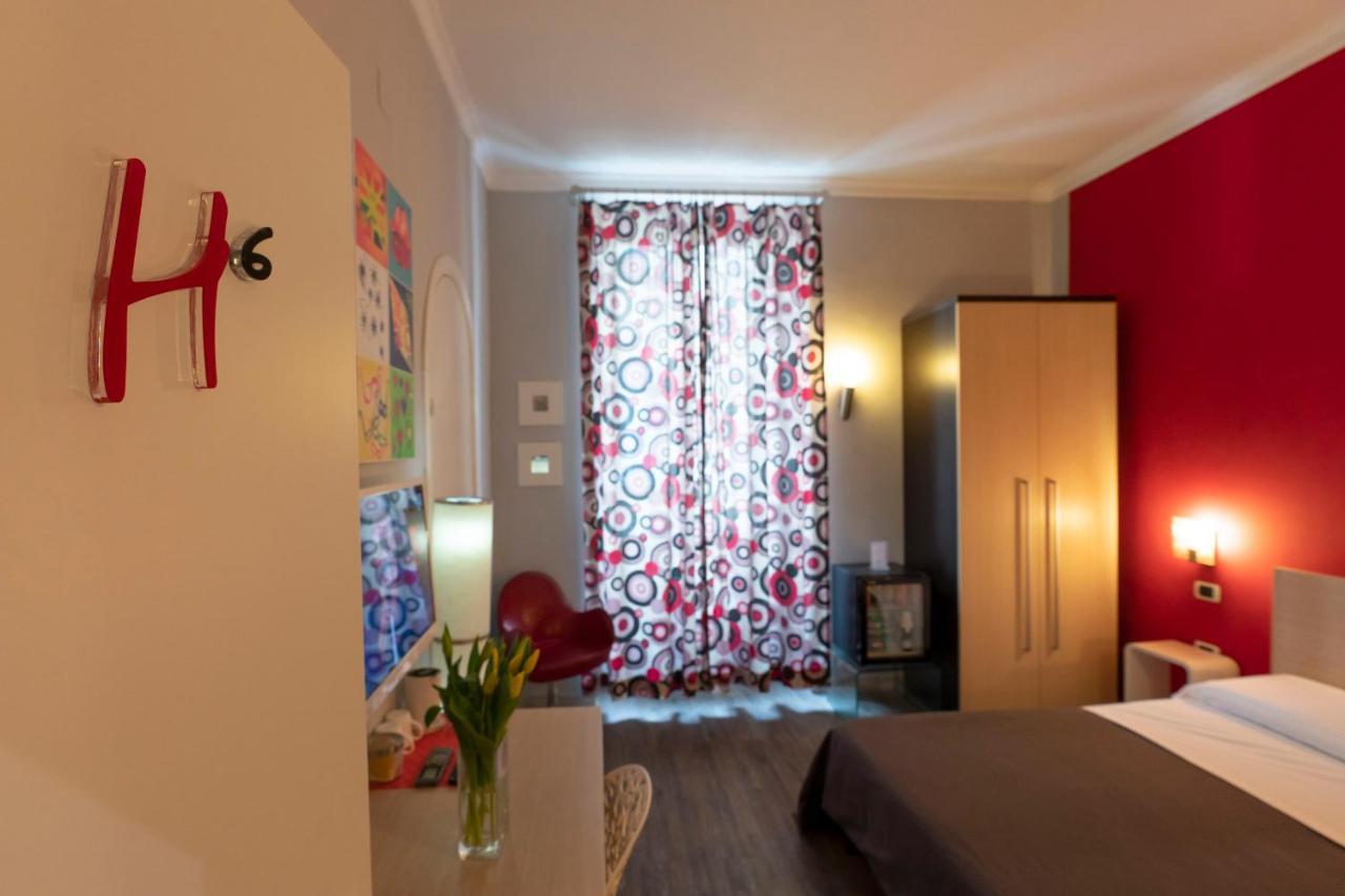 H Rooms Boutique Hotel Naples Exterior photo