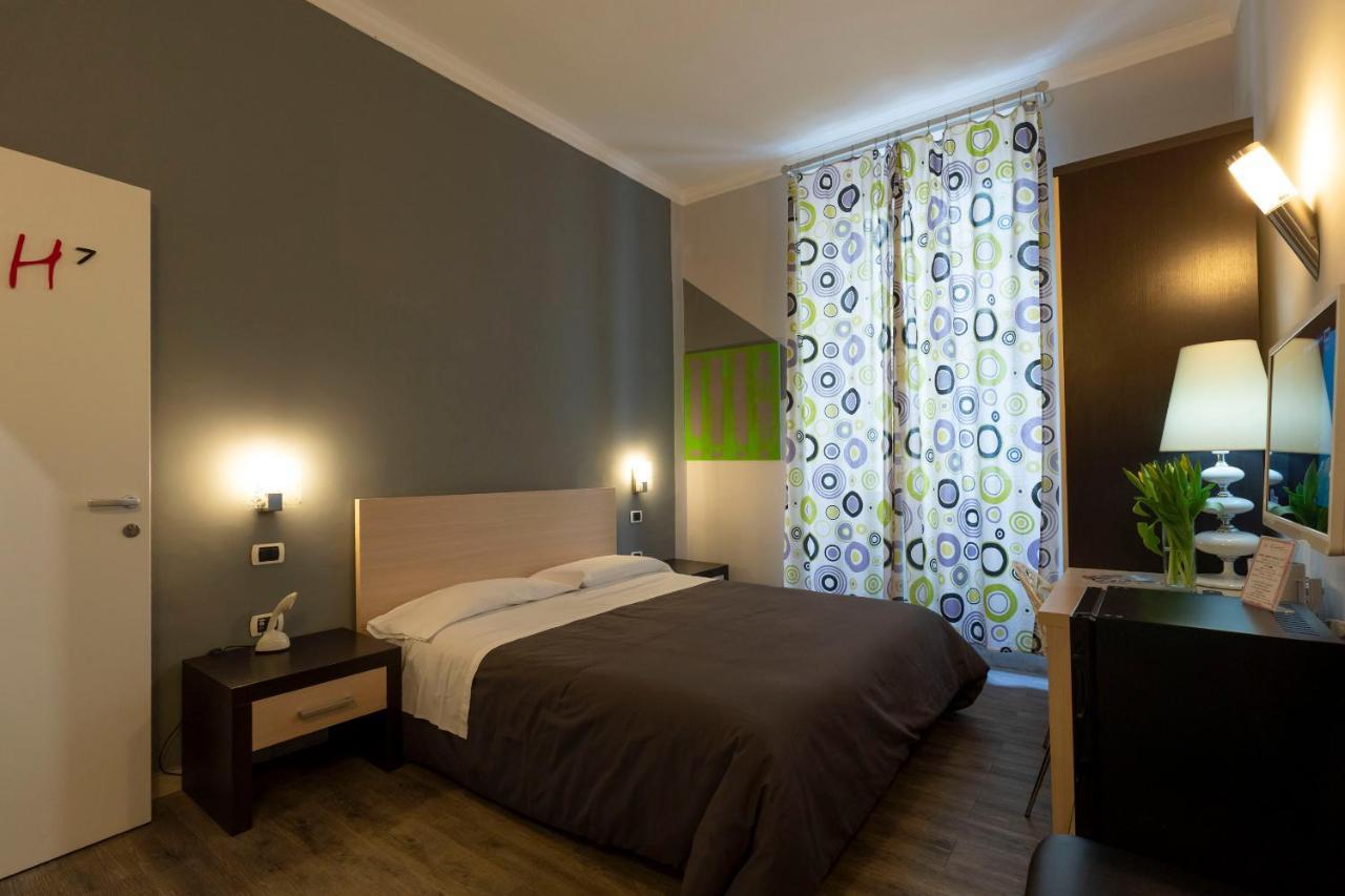 H Rooms Boutique Hotel Naples Exterior photo